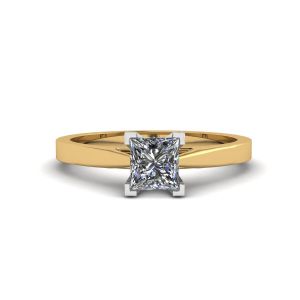 Futuristic Style Princess Cut Diamond Ring in Yellow Gold