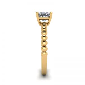 Bearded Ring with Princess Cut Diamond in 18K Yellow Gold - Photo 2