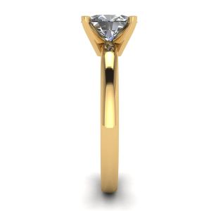 Oval Diamond Ring in 18K Yellow Gold - Photo 2