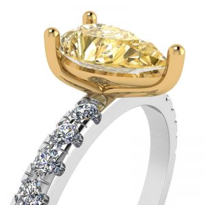 Pear Yellow Diamond 0.5 ct with Side Pave Ring - Photo 1
